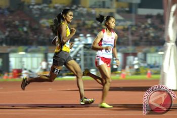 Atletik 800 Meter Putri
