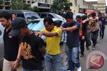 Polisi Karawang optimalkan razia preman  antisipasi gangguan keamanan