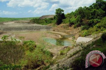 SUNGAI DIALIHKAN