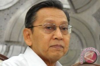 Wapres Boediono Persilakan Aparat Periksa Adiknya