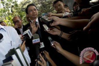 Marzuki Alie Tidak Bawa Dokumen Saat Diperiksa KPK