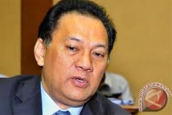 Agus Martorwardojo: Kewenangan KSSK Dimiliki Menkeu