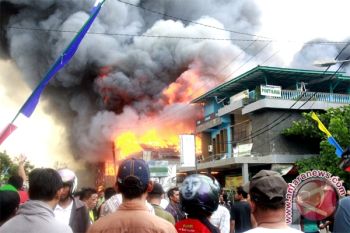 Kebakaran Hanguskan Delapan Rumah Di Sampit 