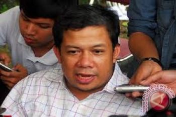 Fahri: Publik Jangan Salahkan DPR Kasus Akil 
