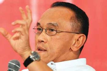 Aburizal: Golkar Tak Tolak Kerja Sama KPU-Lemsaneg