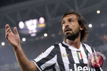 Pirlo ingin Dybala berlatih seperti Ronaldo