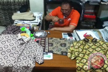 Aan Ibrahim dan Geliat Batik Lampung