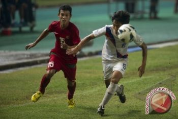Pemain Timnas Maldini dapat hadiah rumah dari gubernur  