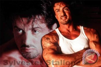  Sylvester Stallone Gelar Pameran Lukisan Di Rusia