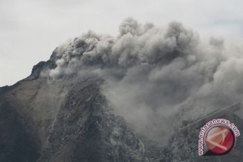 Gunung Sinabung meletus lagi