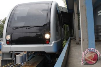 Jakarta monorail project must go on: ministry