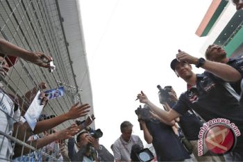Vettel tercepat latihan bebas di India