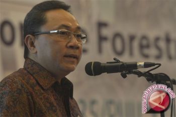 Menhut apresiasi Gubernur DKI larang topeng monyet