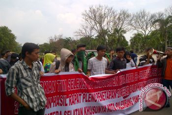 DPRD panggil KPU terkait aspirasi minta dibubarkan tim seleksi