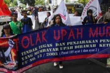 2.000 Buruh Ancam Menginap di Balai Kota DKI