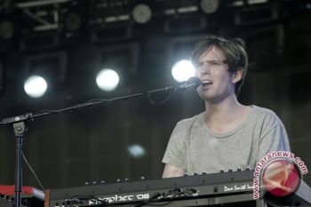 James Blake raih penghargaan album terbaik