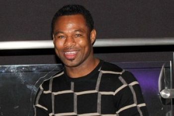 Mosley Batal Lawan Mundine karena Masalah Uang