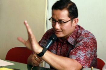 Juliari: Anggota DPR Seharusnya Tidak Semakin Kaya