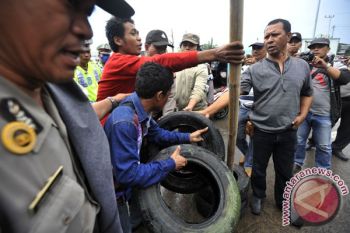 DEMO KORUPSI SULSEL
