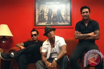 Superman Is Dead Rilis &amp;#039;Sunset di Tanah Anarki&amp;#039;