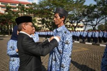 Tanda Kehormatan Satyalencana/Humas BP Batam