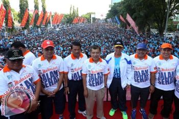 Jusuf Kalla Minta Warga Makassar Akhiri Demo Anarkhis 