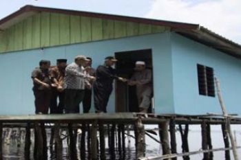 Pemberantasan Kemiskinan/Henky Mohari