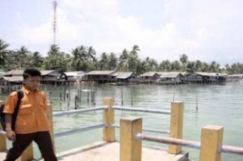 Pendidikan Daerah Pesisir/Henky Mohari