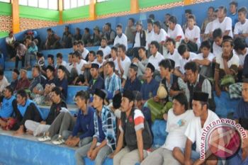 Dewan Pengupahan NTB rampungkan telaah UMP 2014