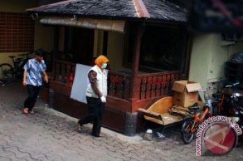 PPI Pertanyakan KPK Tidak Sita Buku Ibas