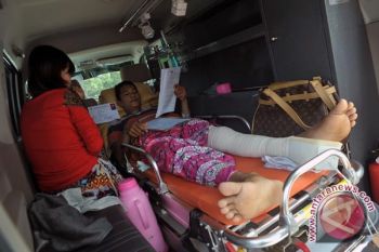 Andi tes CPNS dalam ambulan