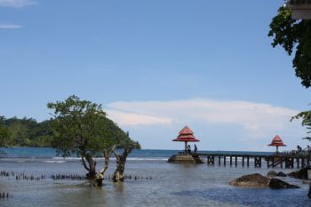 Pemkab Pesisir Selatan Amankan Jaring Ikan Vietnam