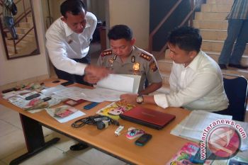 Polres OKU  tangkap lima tersangka pejudi togel