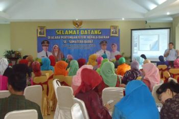 TP-PKK se-Sumbar Matangkan Program di Padangpanjang