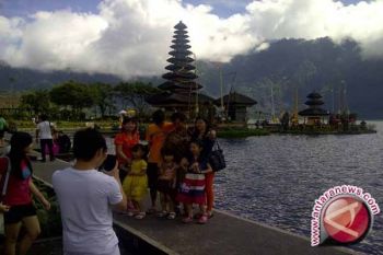 Danau Beratan masuk 20 besar danau tercantik 