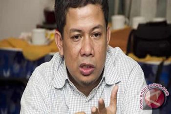  Fahri Hamzah Sarankan Presiden Segera Lakukan Komunikasi Politik