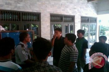 Kantor Dishub OKU didemo sopir angkot