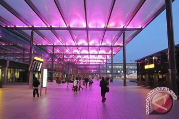 Zona rokok elektronik pertama dibuka di bandara London