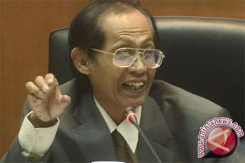 Artidjo Alkostar menolak diberi "Anugerah UII" 