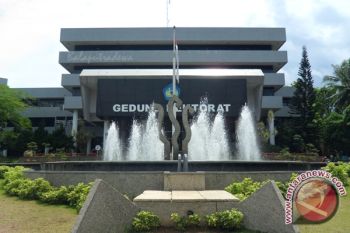 FMIPA Unila Tambah Dua Guru Besar