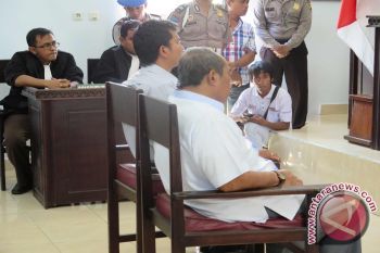 Sidang Tuntutan Mantan Wali Kota Ditunda 