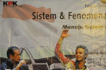 Ganjar: Desk Pengaduan Seleksi CPNS Harus Dibuka