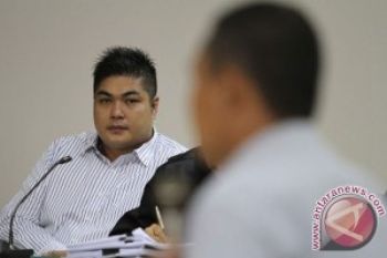  Rudi Terima Uang Lebih Dari Rp10 Miliar