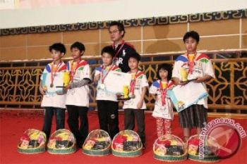 Indonesia Tuan Rumah Kompetisi LEGO Robot Dunia