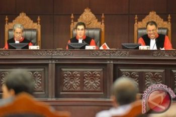 Debat "30 Persen Dari 100" di MK