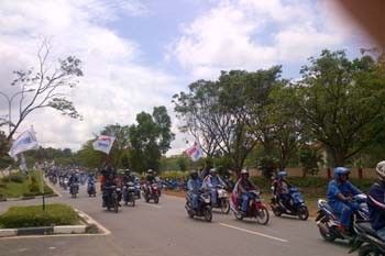 Massa Buruh "Sweeping" Panasonic Batam