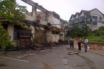 Polda Kepri Turunkan Tim Selidiki Kebakaran Kantor Disnaker