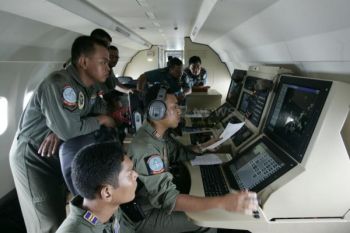 Peralatan Radar CN235
