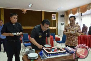 Merayakan HUT Bupati Sekadau