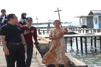Tinjau Pulau Terpencil